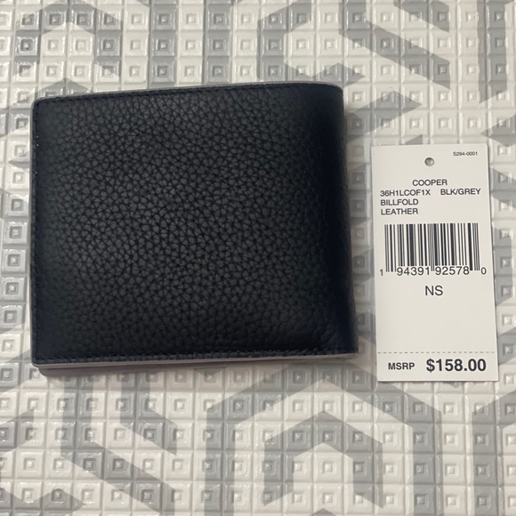 Micheal Kors men wallet - Picture 2 of 4